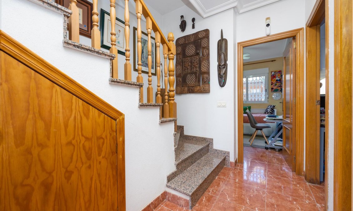 Használt Ingatlanok - Villa -
Orihuela Costa - Costa Blanca