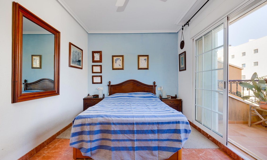 Használt Ingatlanok - Villa -
Orihuela Costa - Costa Blanca