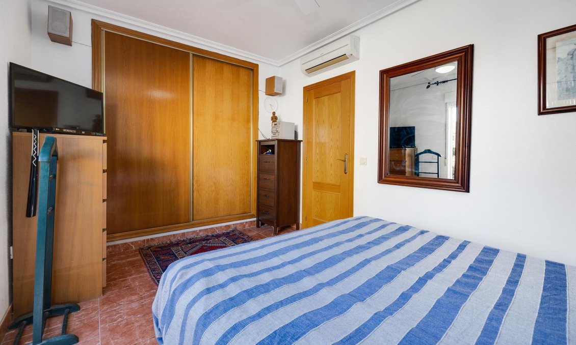 Használt Ingatlanok - Villa -
Orihuela Costa - Costa Blanca