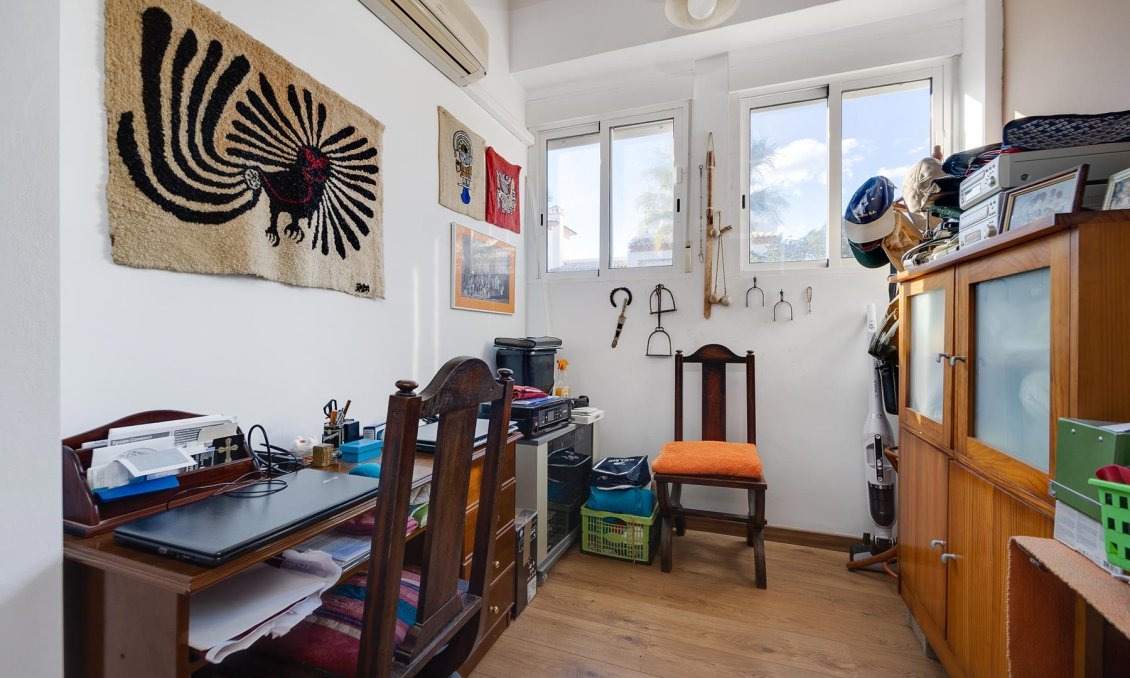 Használt Ingatlanok - Villa -
Orihuela Costa - Costa Blanca