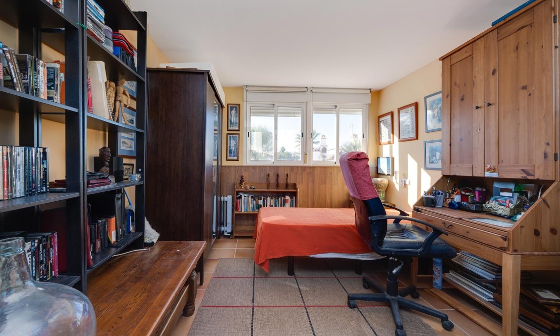 Használt Ingatlanok - Villa -
Orihuela Costa - Costa Blanca