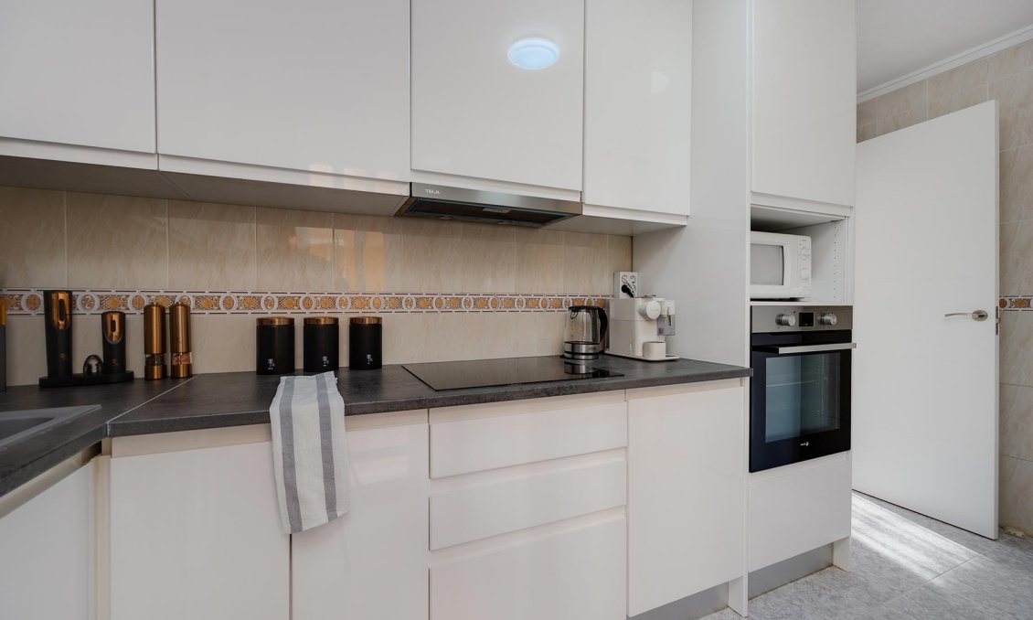 Wiederverkauf - Villa -
Torrevieja - Costa Blanca