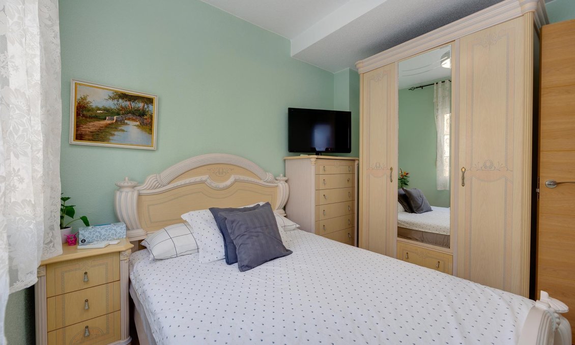 Wiederverkauf - Villa -
Torrevieja - Costa Blanca