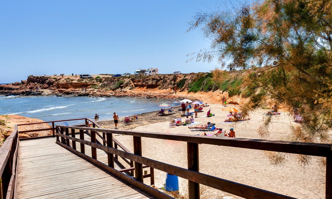 Wiederverkauf - Villa -
Torrevieja - Costa Blanca