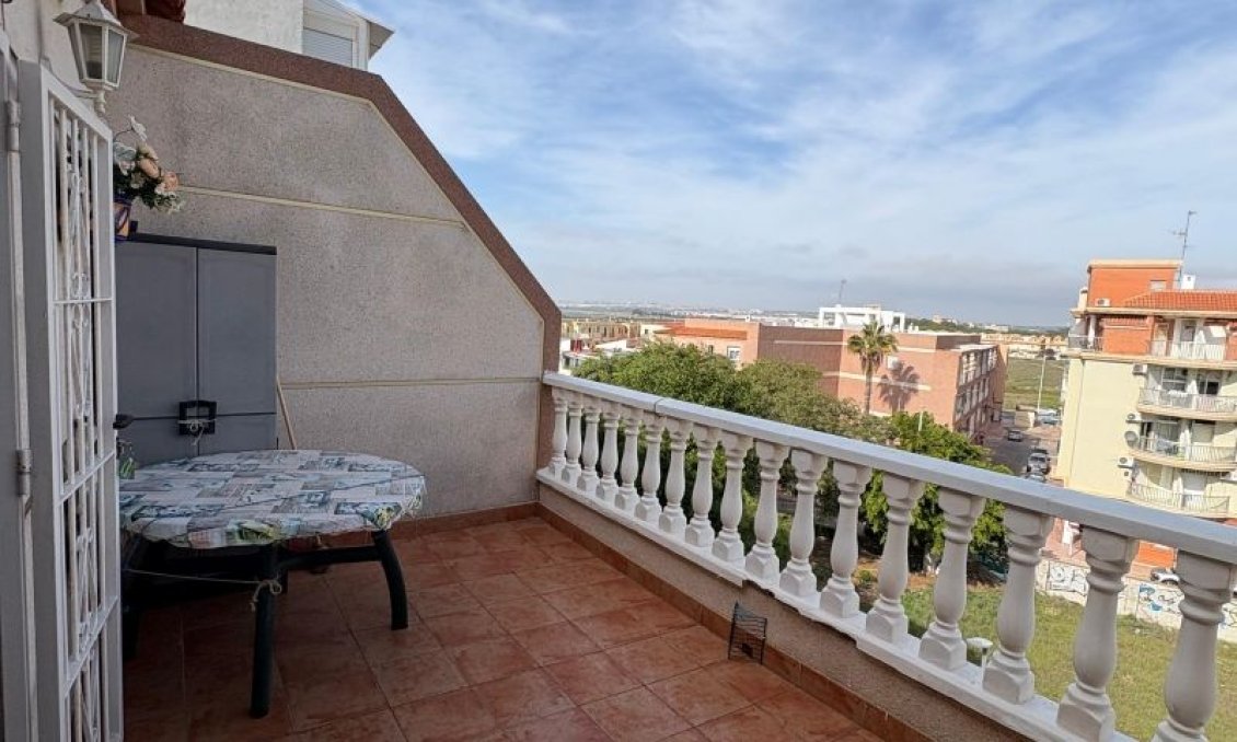 Használt Ingatlanok - Apartman -
Torrevieja - Costa Blanca