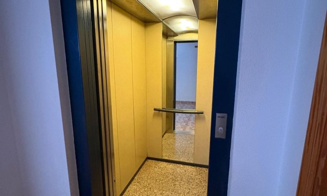 Használt Ingatlanok - Apartman -
Torrevieja - Costa Blanca