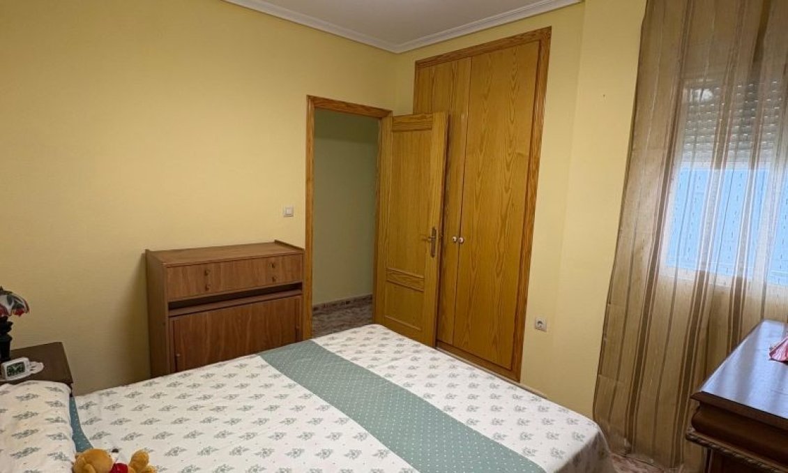 Használt Ingatlanok - Apartman -
Torrevieja - Costa Blanca