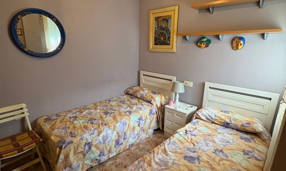 Használt Ingatlanok - Apartman -
Torrevieja - Costa Blanca