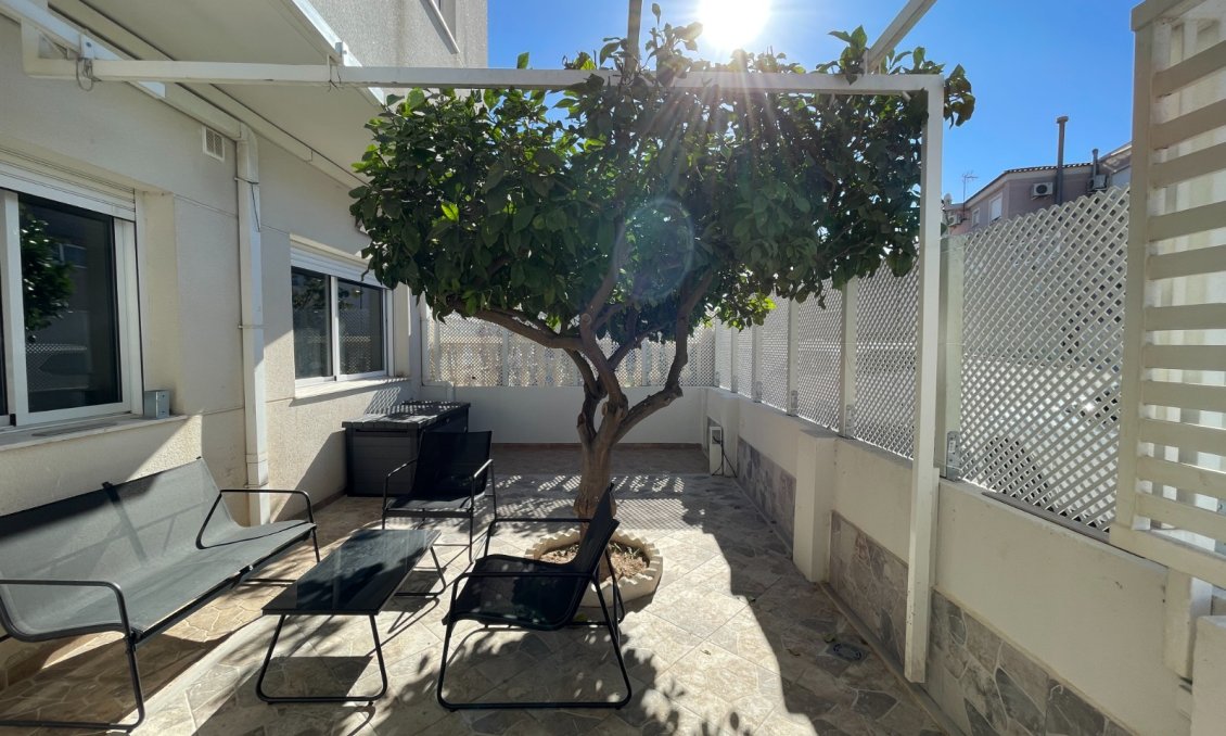 Használt Ingatlanok - Sorház -
Algorfa - Inland