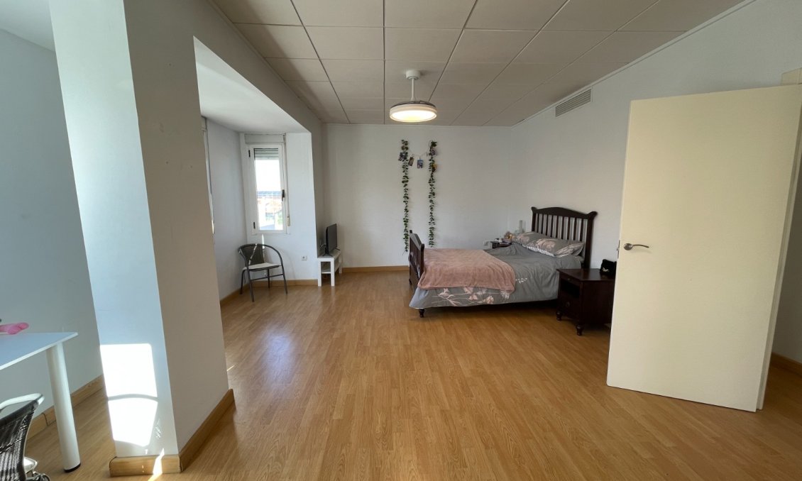 Használt Ingatlanok - Sorház -
Algorfa - Inland