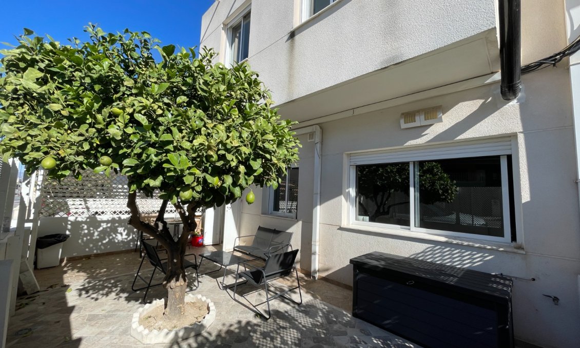 Használt Ingatlanok - Sorház -
Algorfa - Inland