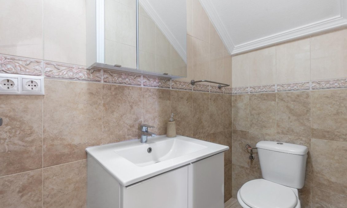 Revente - Semi Detached -
Cabo Roig - Lomas de Cabo Roig