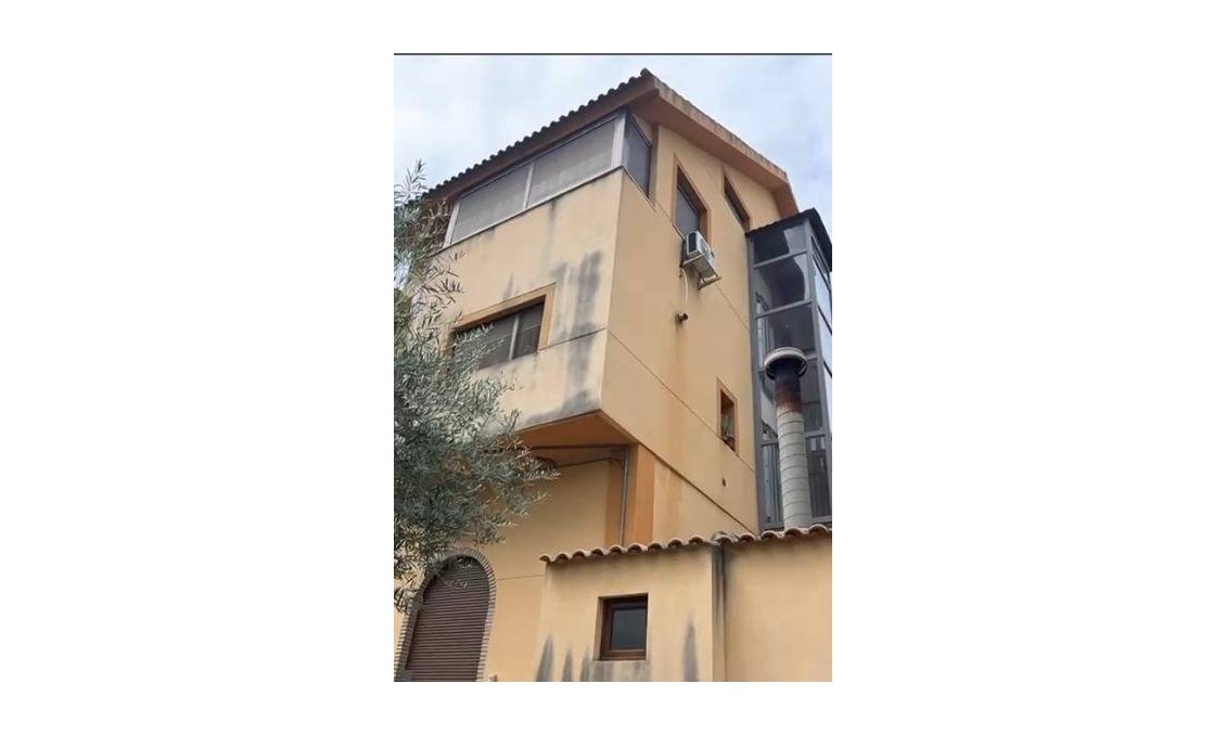 Resale - Villa -
El Palmar