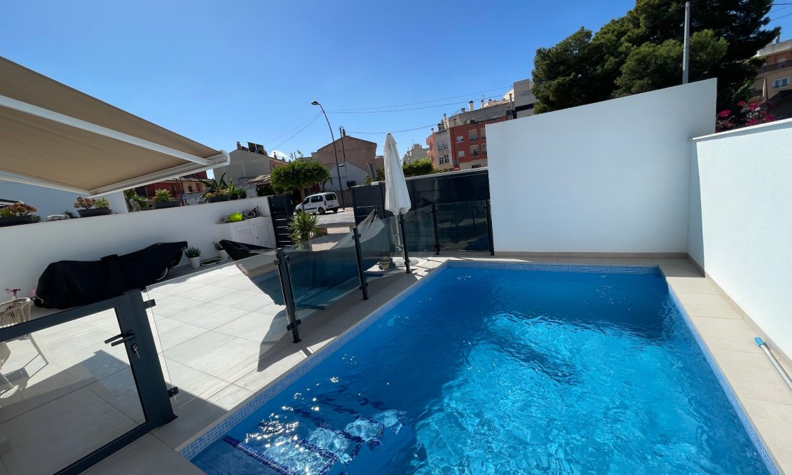 Revânzare - Vilă -
Formentera del Segura - Costa Blanca