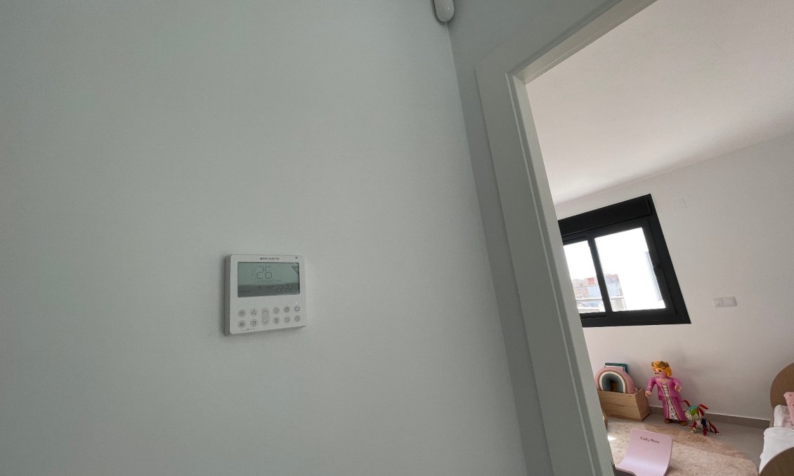 Revânzare - Vilă -
Formentera del Segura - Costa Blanca