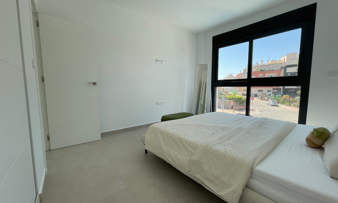 Revânzare - Vilă -
Formentera del Segura - Costa Blanca