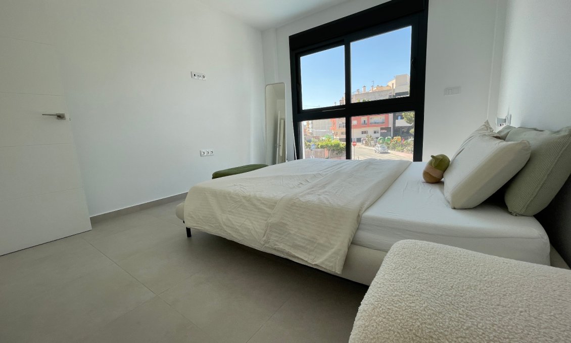 Revânzare - Vilă -
Formentera del Segura - Costa Blanca