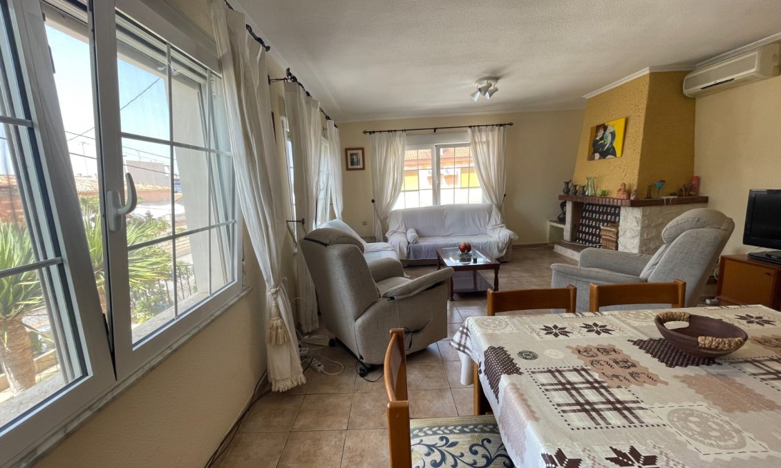 Használt Ingatlanok - Villa -
Benijofar - Costa Blanca