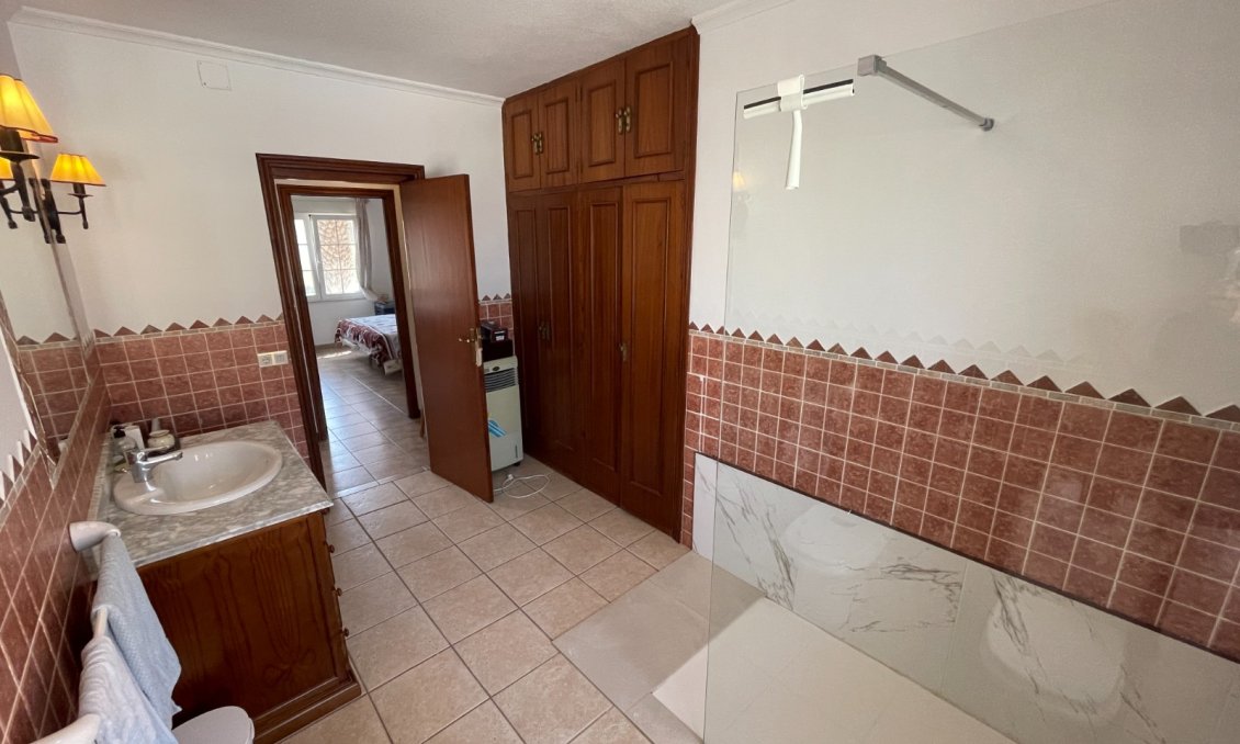 Használt Ingatlanok - Villa -
Benijofar - Costa Blanca