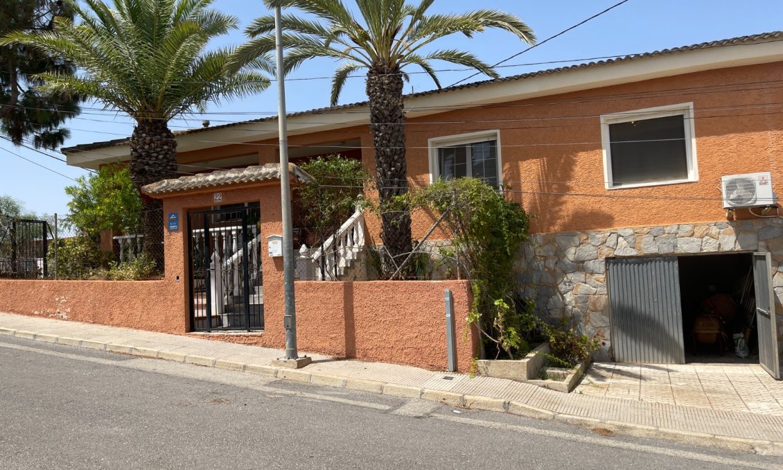 Használt Ingatlanok - Villa -
Benijofar - Costa Blanca