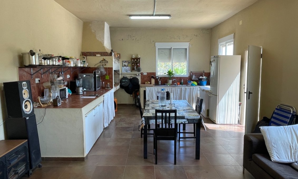 Használt Ingatlanok - Villa -
Crevillent - Inland