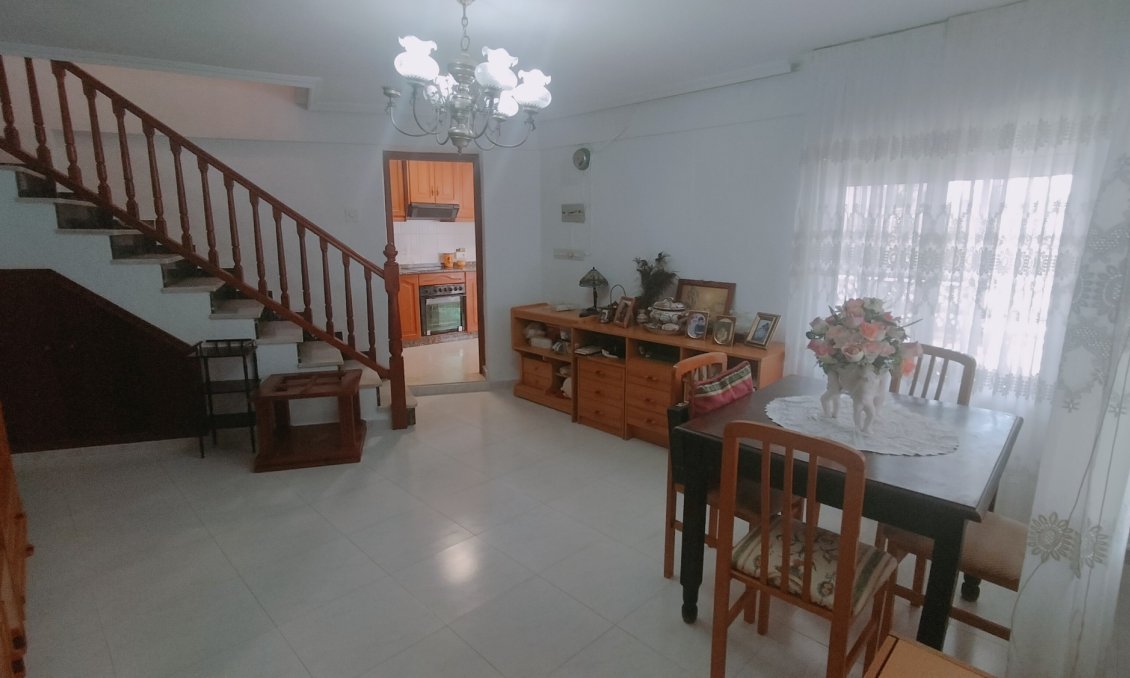 Használt Ingatlanok - Villa -
Crevillent - Inland