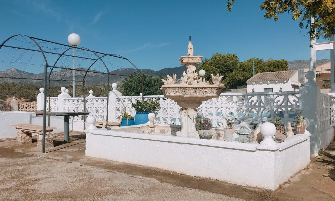 Használt Ingatlanok - Villa -
Crevillent - Inland