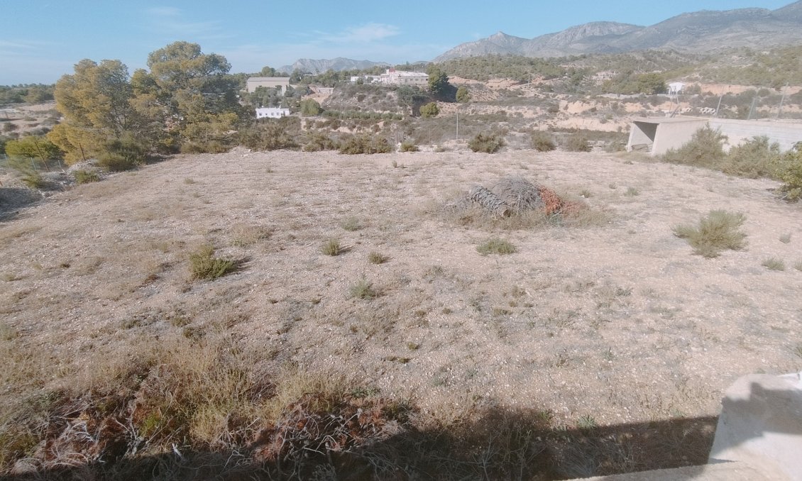 Használt Ingatlanok - Villa -
Crevillent - Inland