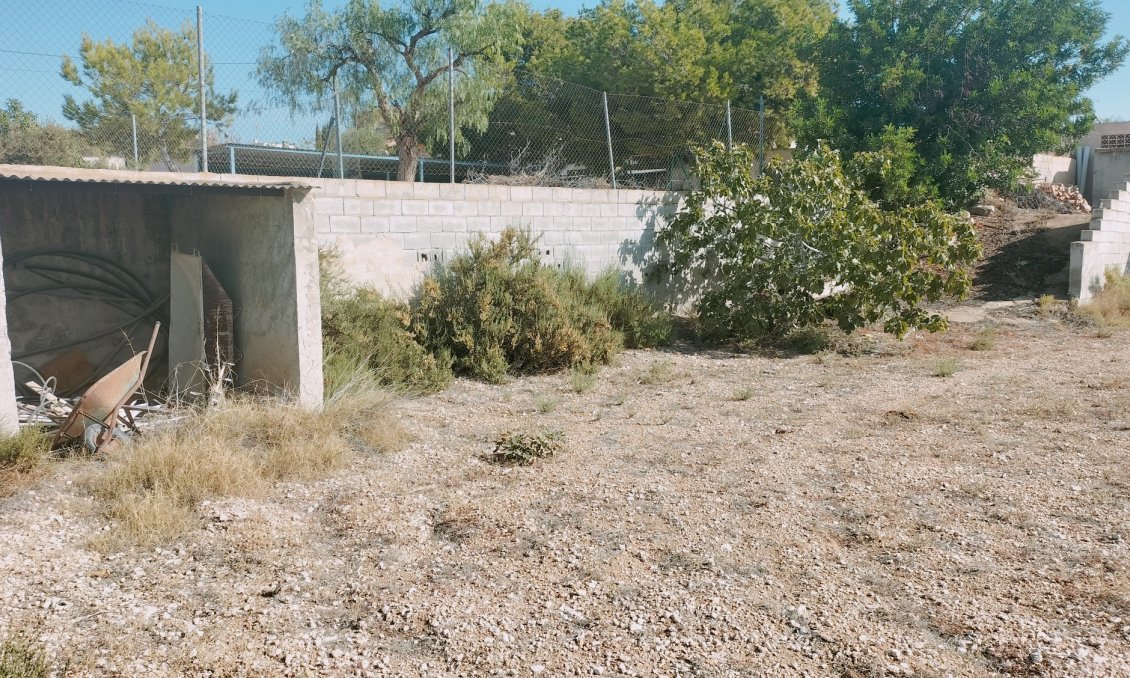 Használt Ingatlanok - Villa -
Crevillent - Inland