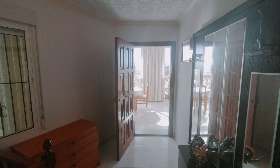 Használt Ingatlanok - Villa -
Crevillent - Inland