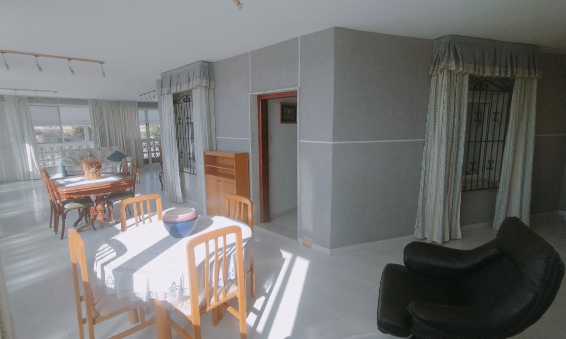 Használt Ingatlanok - Villa -
Crevillent - Inland