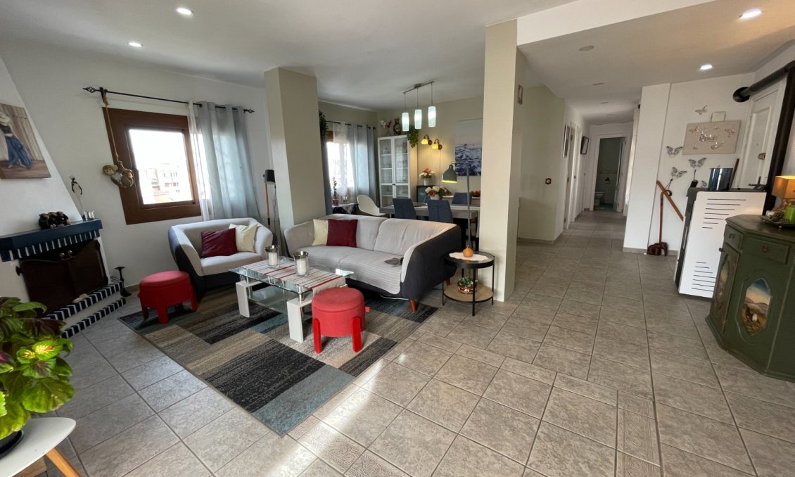 Használt Ingatlanok - Apartman -
Almoradí - Inland