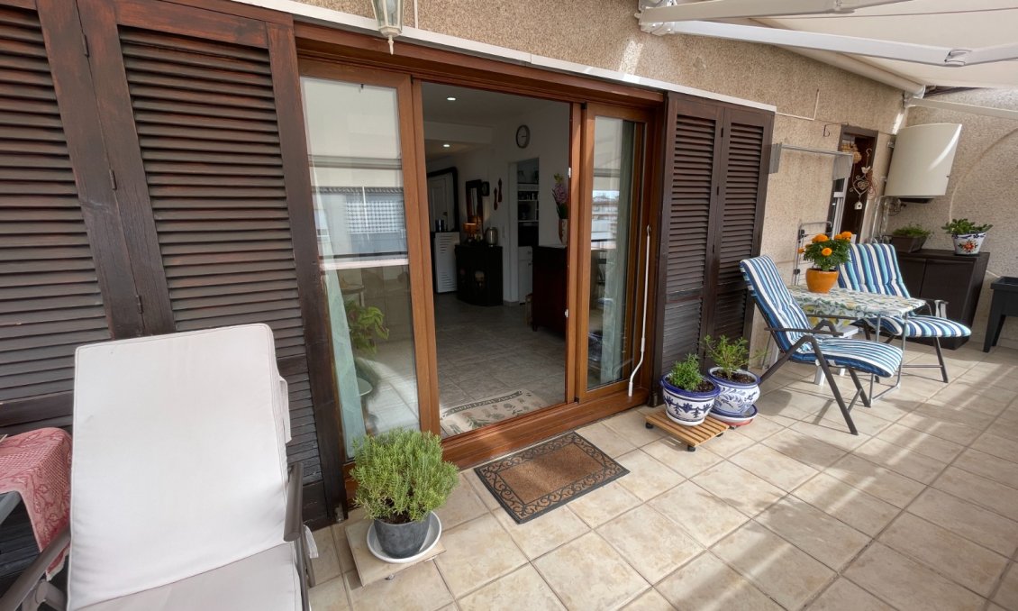 Használt Ingatlanok - Apartman -
Almoradí - Inland