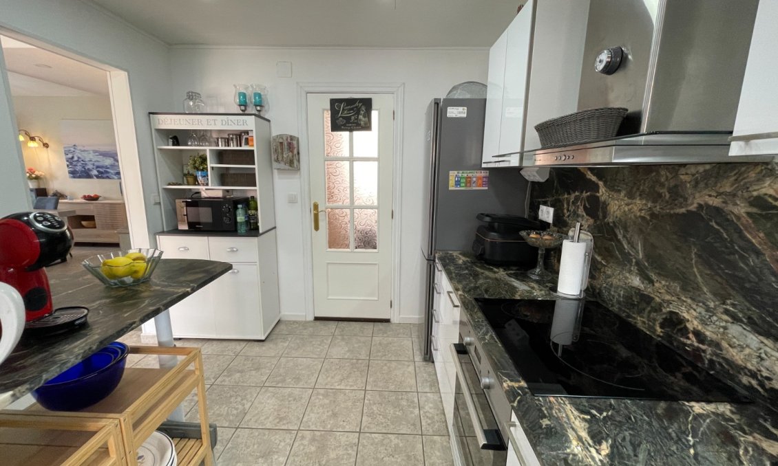 Használt Ingatlanok - Apartman -
Almoradí - Inland