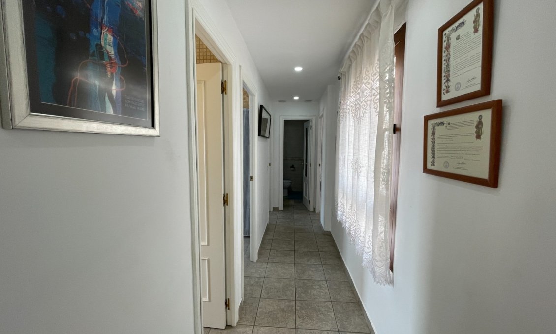 Használt Ingatlanok - Apartman -
Almoradí - Inland
