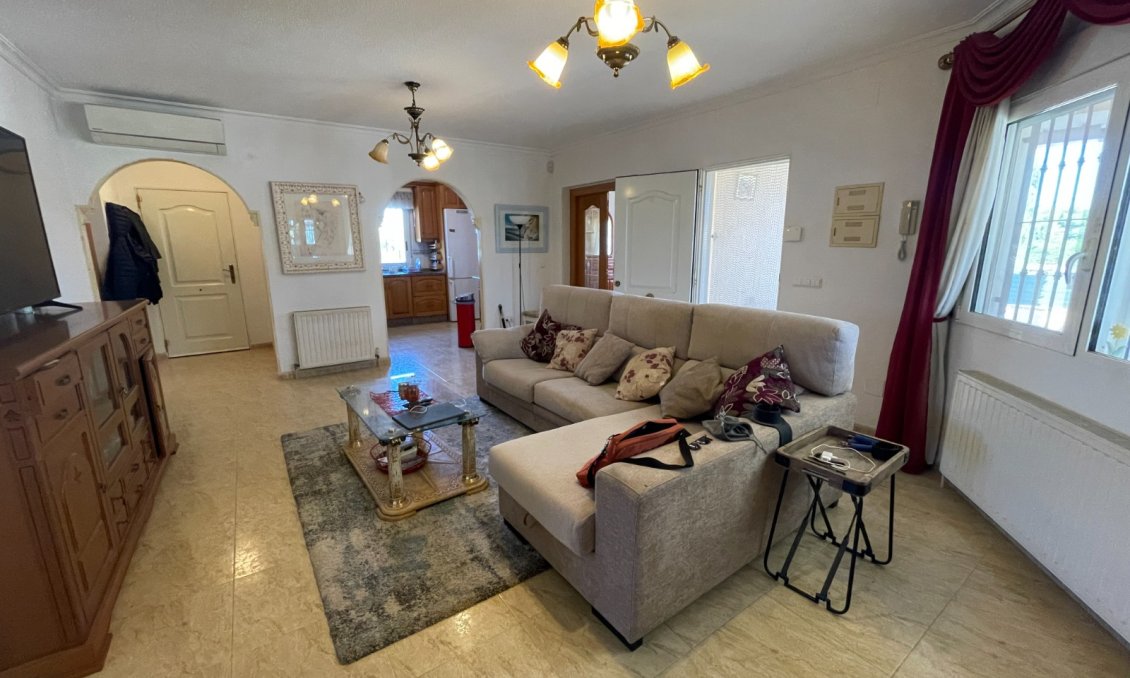 Revânzare - Vilă -
Catral - Costa Blanca