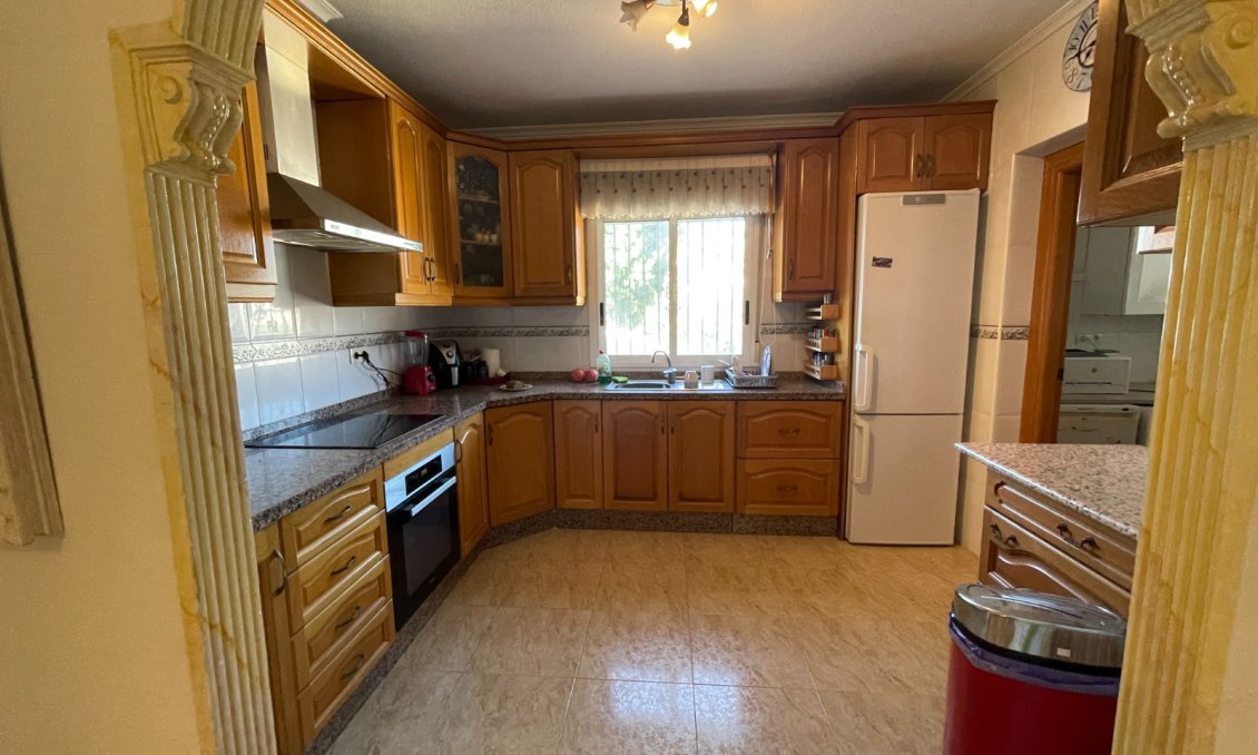 Revânzare - Vilă -
Catral - Costa Blanca