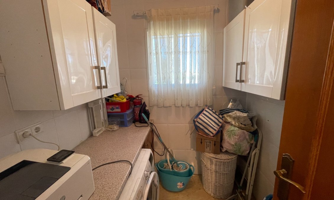 Revânzare - Vilă -
Catral - Costa Blanca