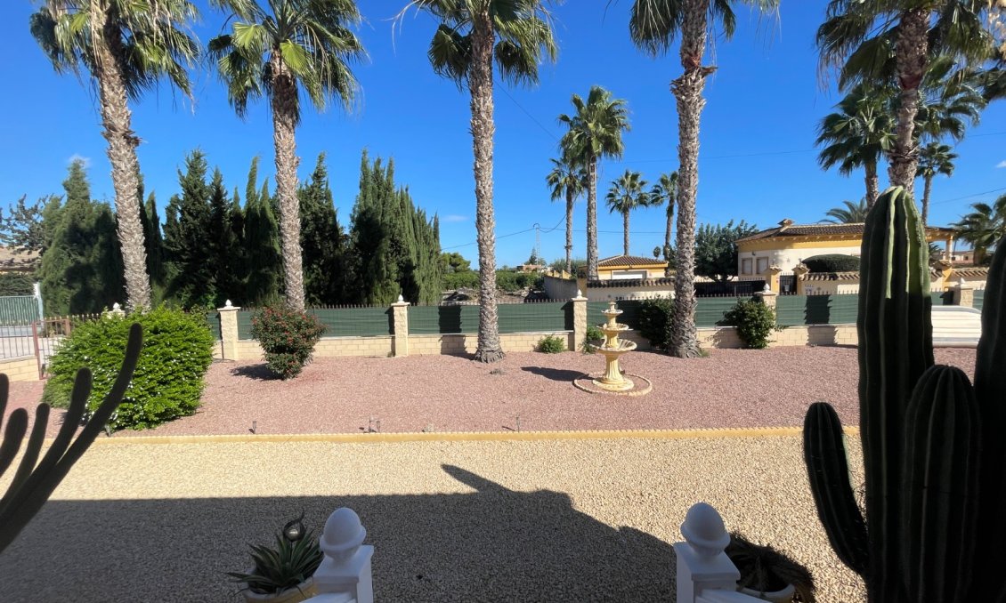 Revânzare - Vilă -
Catral - Costa Blanca