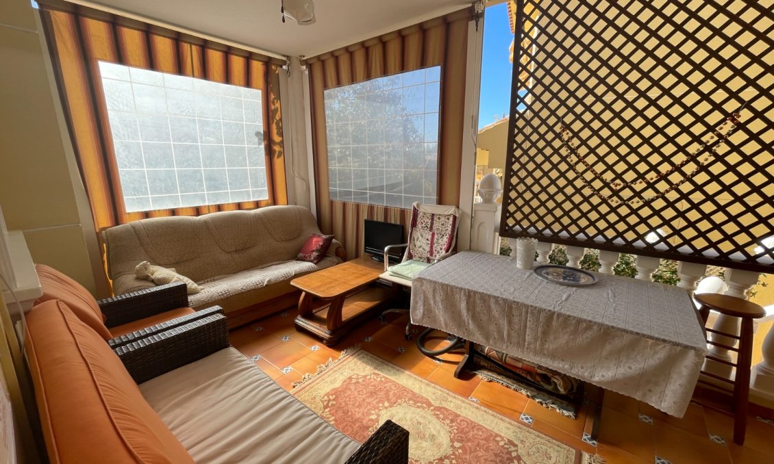 Használt Ingatlanok - Villa -
Guardamar del Segura - Costa Blanca