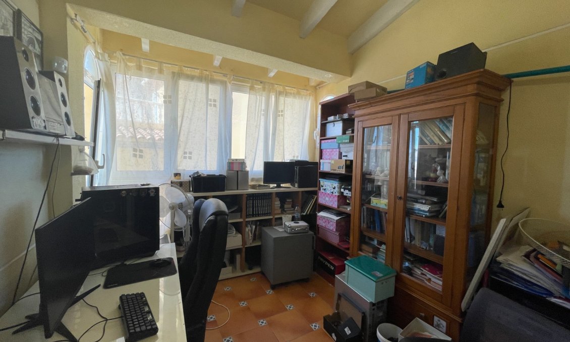 Használt Ingatlanok - Villa -
Guardamar del Segura - Costa Blanca