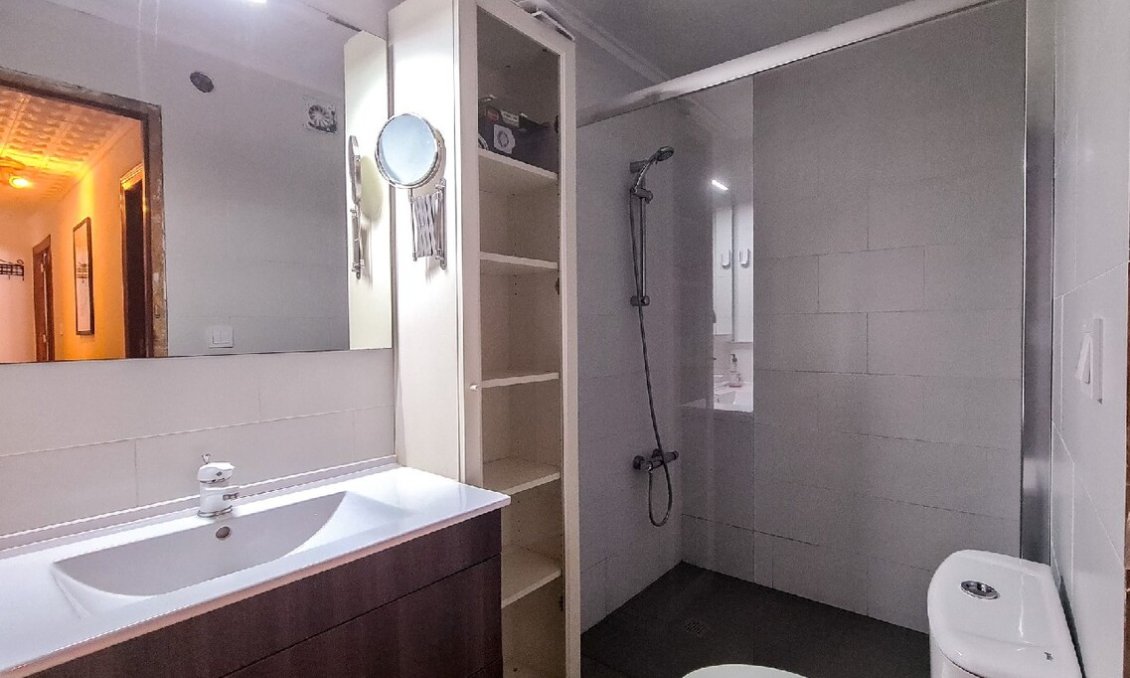 Használt Ingatlanok - Apartman -
Torrevieja - Costa Blanca