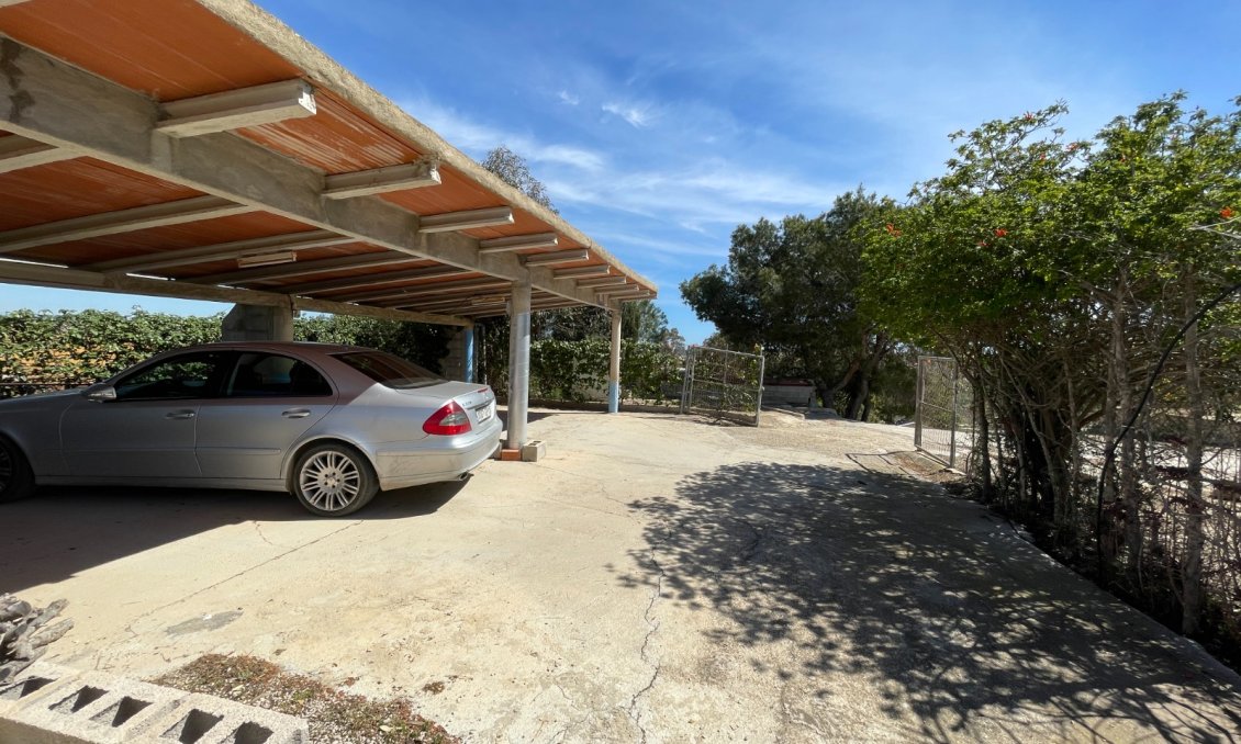 Használt Ingatlanok - Villa -
Guardamar del Segura - Costa Blanca