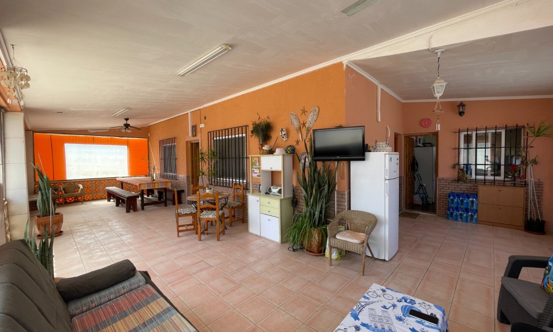 Használt Ingatlanok - Villa -
Guardamar del Segura - Costa Blanca