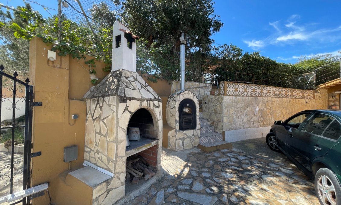 Használt Ingatlanok - Villa -
Guardamar del Segura - Costa Blanca