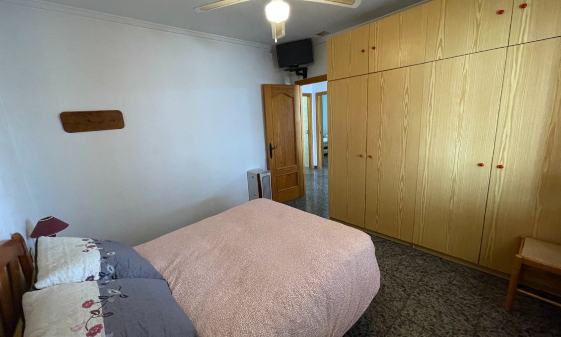 Használt Ingatlanok - Villa -
Guardamar del Segura - Costa Blanca