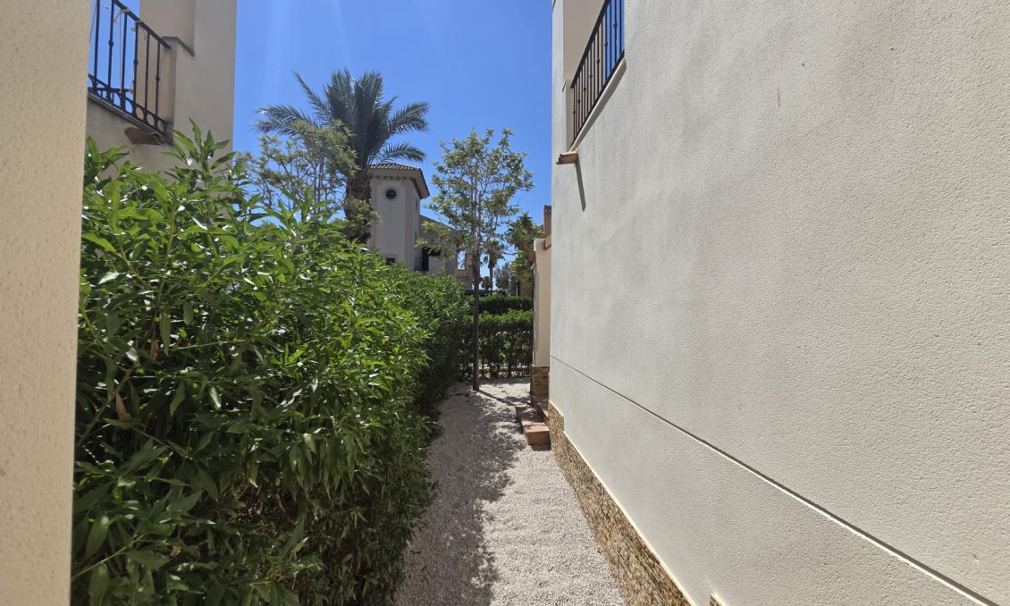 Használt Ingatlanok - Kétszintes lakás -
Algorfa - Inland