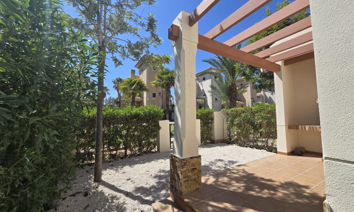 Használt Ingatlanok - Kétszintes lakás -
Algorfa - Inland