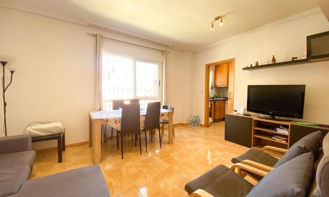 Revente - Appartement -
Almoradí - Colegio Canales Y Martinez