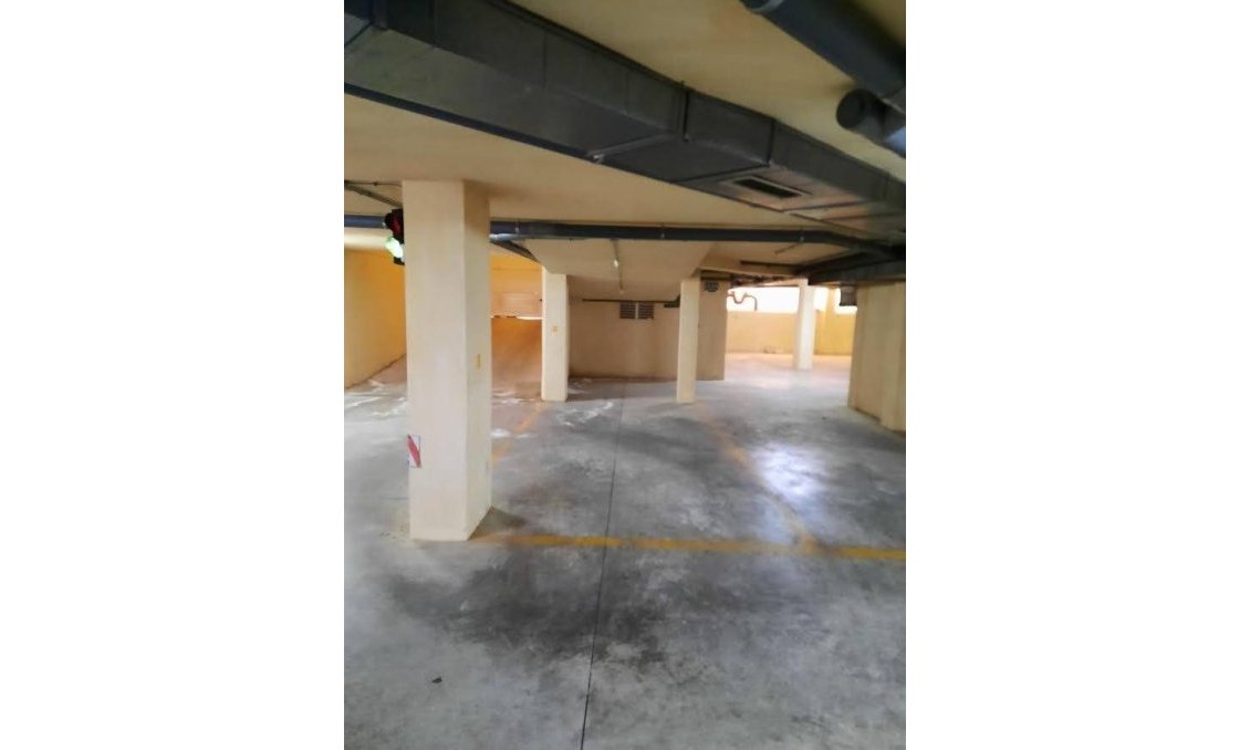 Revente - Appartement -
Almoradí - Colegio Canales Y Martinez